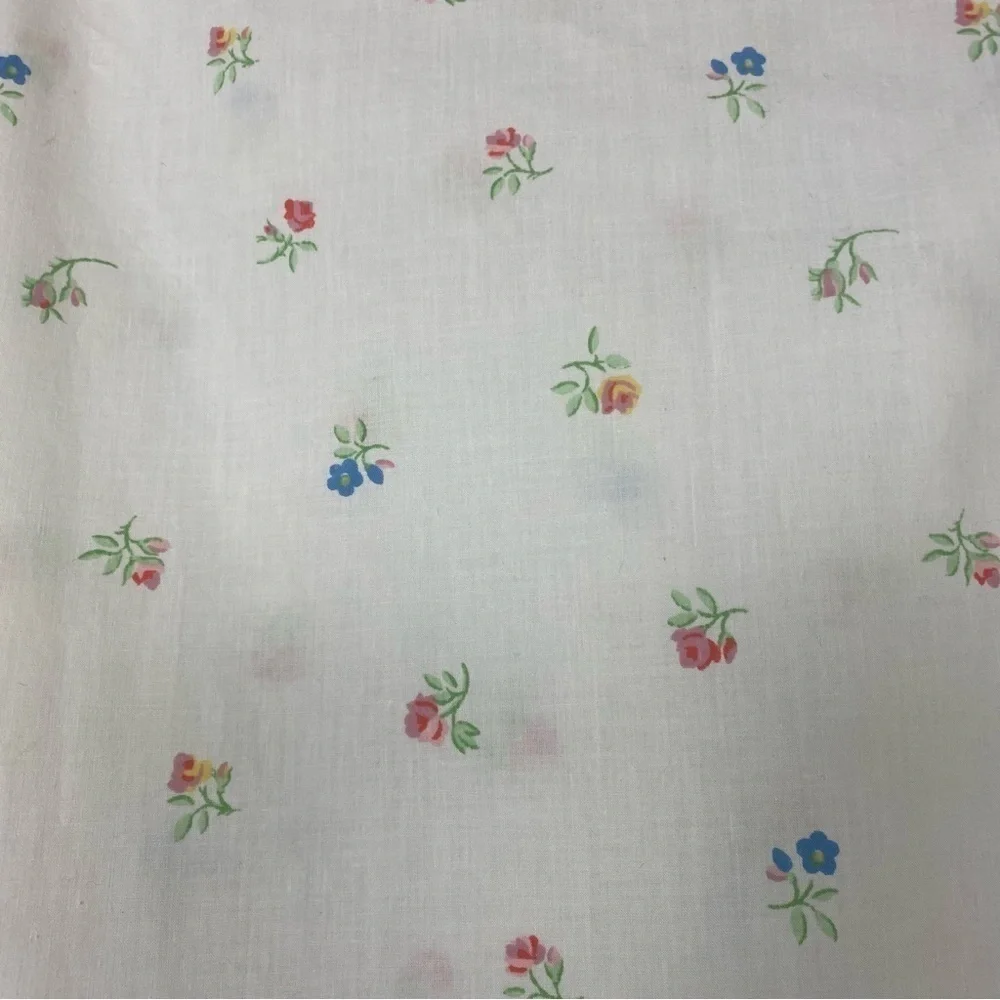 Vintage sears white ditzy Floral lace eyelet standard pillow case pair